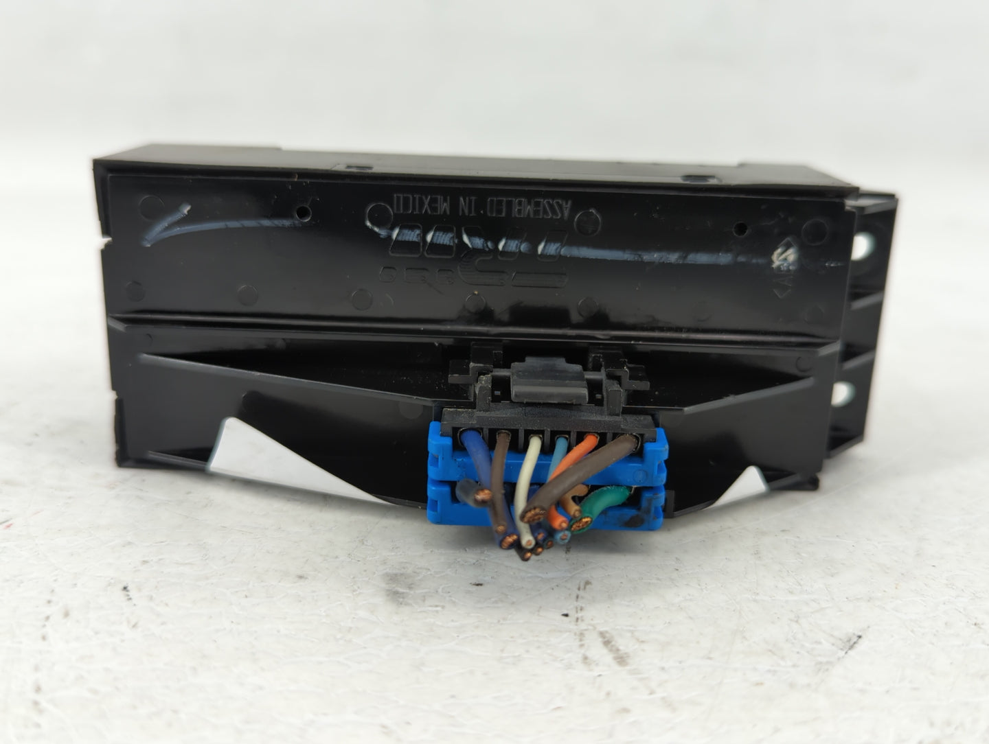 2002 Cadillac Escalade Passenger Right Power Window Switch 15045084 - Oemusedautoparts1.com
