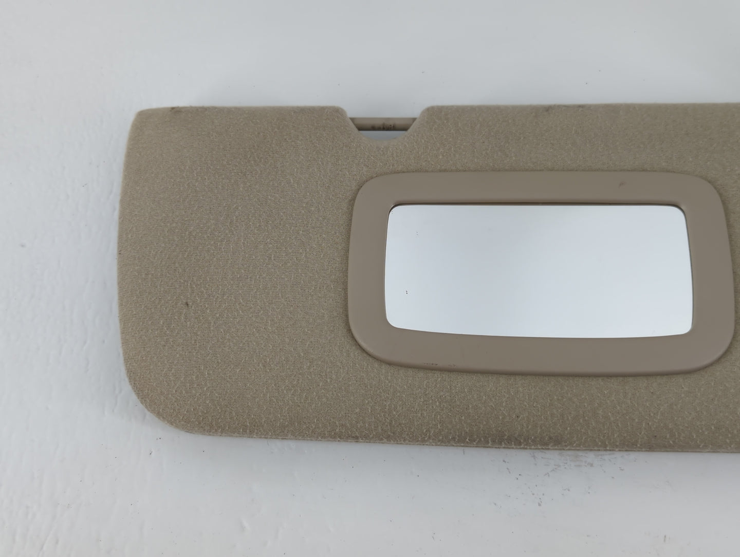 2002 Cadillac Escalade Sun Visor Shade Replacement Passenger Right Mirror Fits Fits 2000 2001 OEM Used Auto Parts - Oemuseda