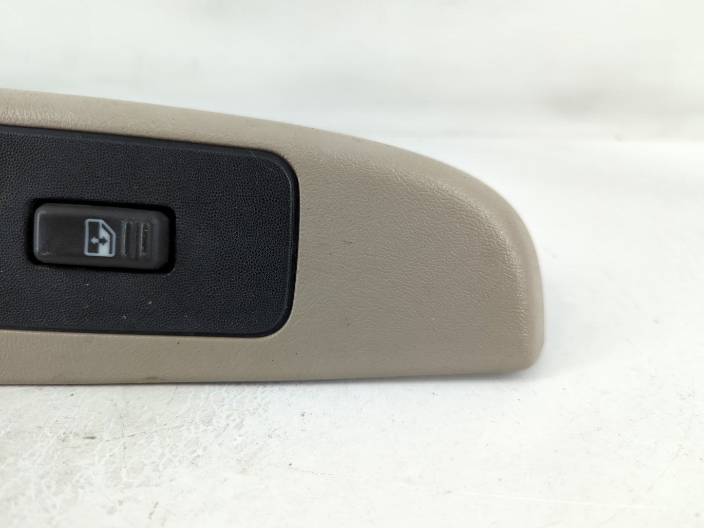 2002 Cadillac Escalade Passenger Right Power Window Switch - Oemusedautoparts1.com