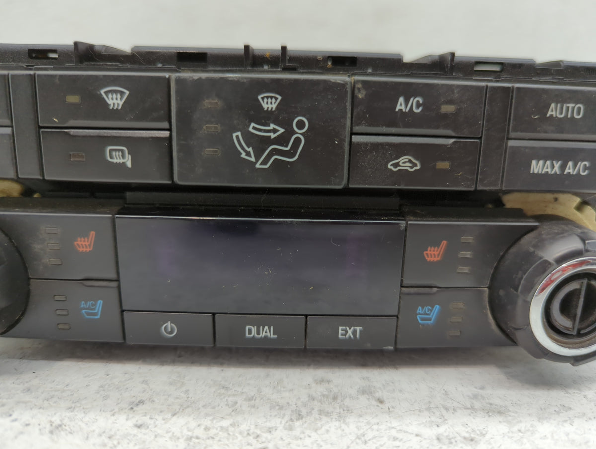 2002-2004 Cadillac Seville Am Fm Cd Player Radio Receiver 596865 - Oemusedautoparts1.com