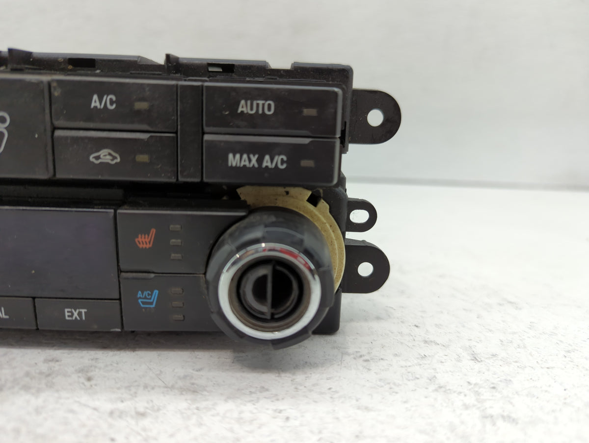 2002-2004 Cadillac Seville Am Fm Cd Player Radio Receiver 596865 - Oemusedautoparts1.com