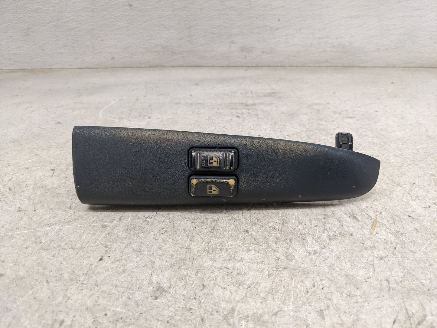 1996-2005 Chevrolet Astro Master Power Window Switch Replacement Driver Side Left Fits OEM Used Auto Parts - Oemusedautopart
