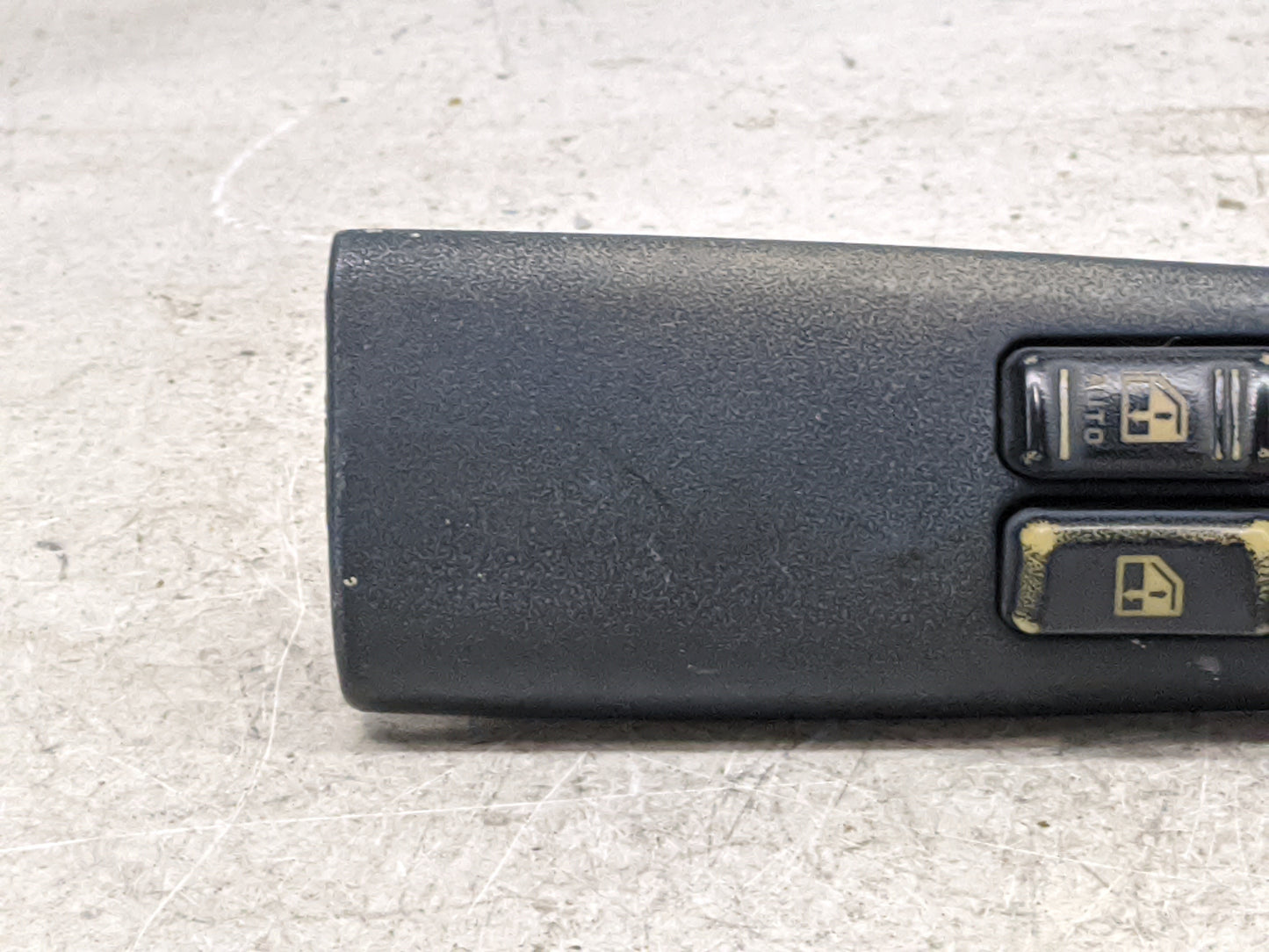 1996-2005 Chevrolet Astro Master Power Window Switch Replacement Driver Side Left Fits OEM Used Auto Parts - Oemusedautopart