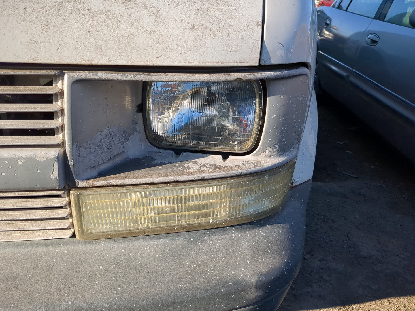 1995-2005 Chevrolet Astro Driver Left Oem Head Light Headlight Lamp - Oemusedautoparts1.com