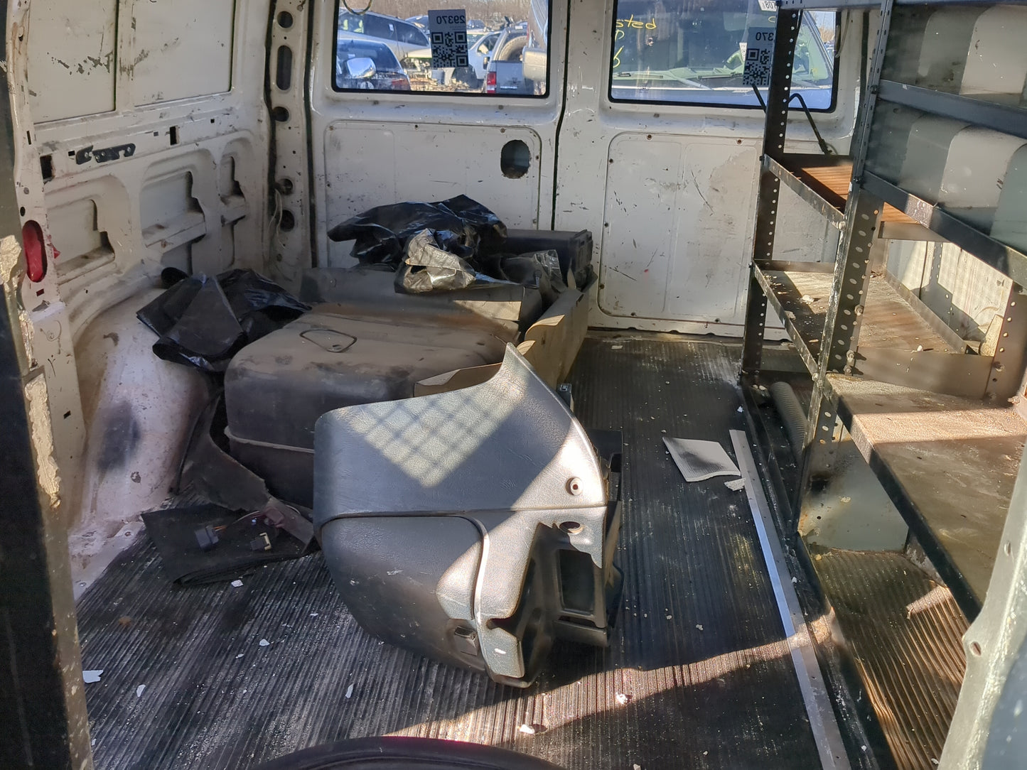 2002 Chevrolet Astro Rear Seat Oem - Oemusedautoparts1.com
