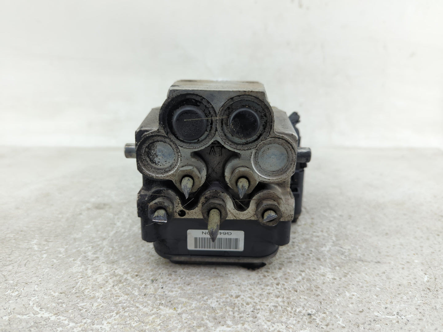 2000-2005 Chevrolet Astro ABS Pump Control Module Replacement Fits Fits 2000 2001 2002 2003 2004 2005 OEM Used Auto Parts - 