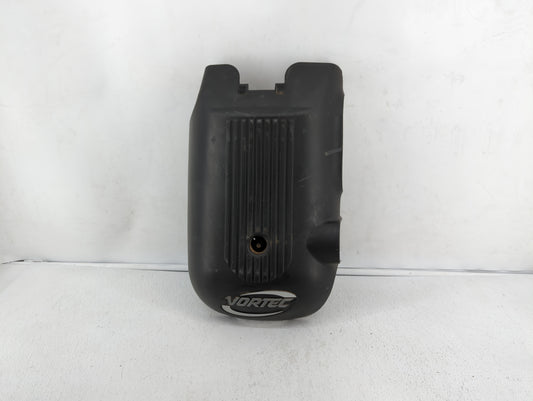 2002 Chevrolet Avalanche 1500 Engine Cover Black - Oemusedautoparts1.com