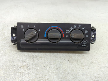 1999-2005 Chevrolet Blazer Climate Control Module Temperature AC/Heater Replacement P/N:15098966 Fits OEM Used Auto Parts - 