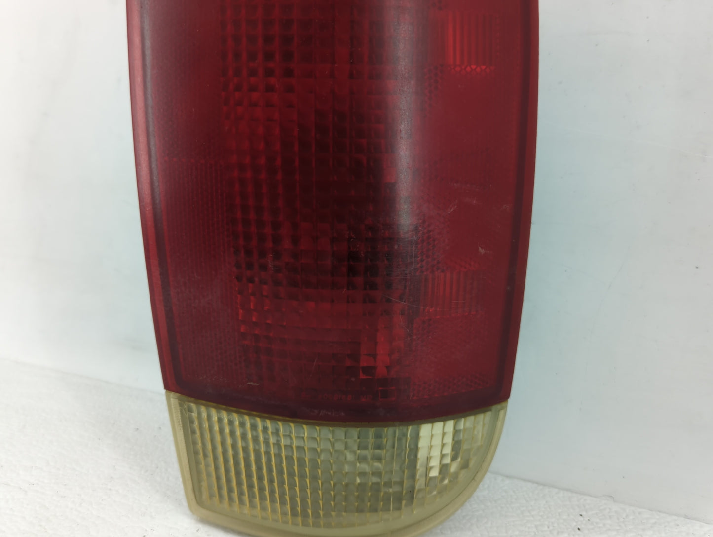 1995-2005 Chevrolet Blazer Tail Light Assembly Passenger Right OEM P/N:16518500 15113500 Fits OEM Used Auto Parts - Oemuseda