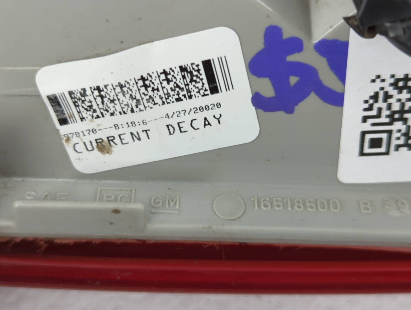 1995-2005 Chevrolet Blazer Tail Light Assembly Passenger Right OEM P/N:16518500 15113500 Fits OEM Used Auto Parts - Oemuseda