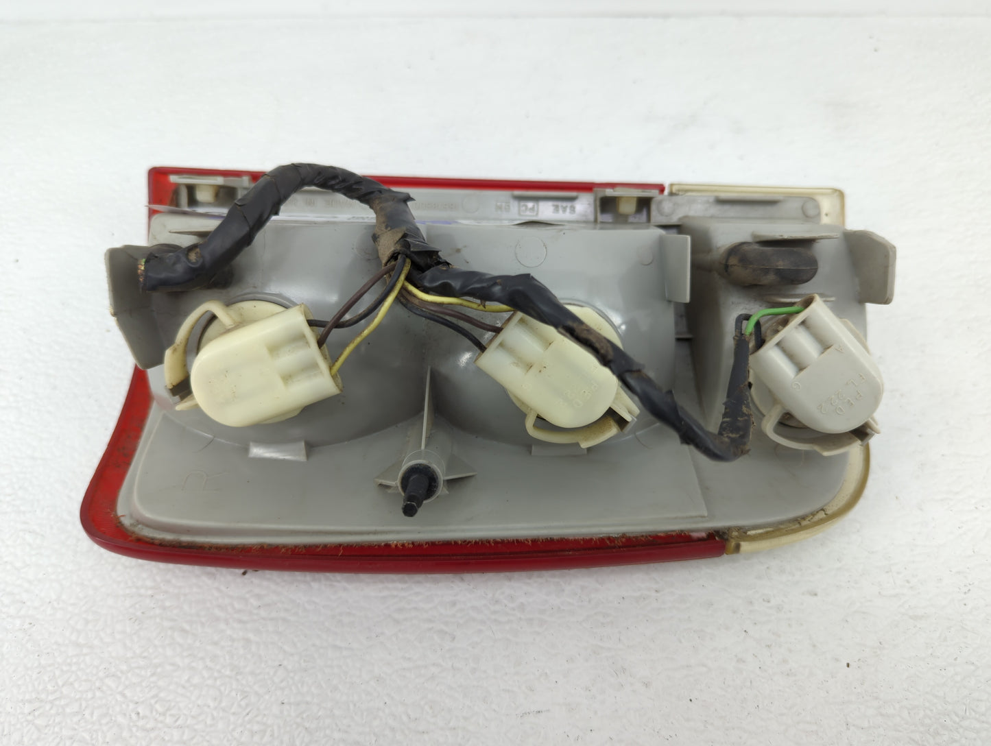 1995-2005 Chevrolet Blazer Tail Light Assembly Passenger Right OEM P/N:16518500 15113500 Fits OEM Used Auto Parts - Oemuseda