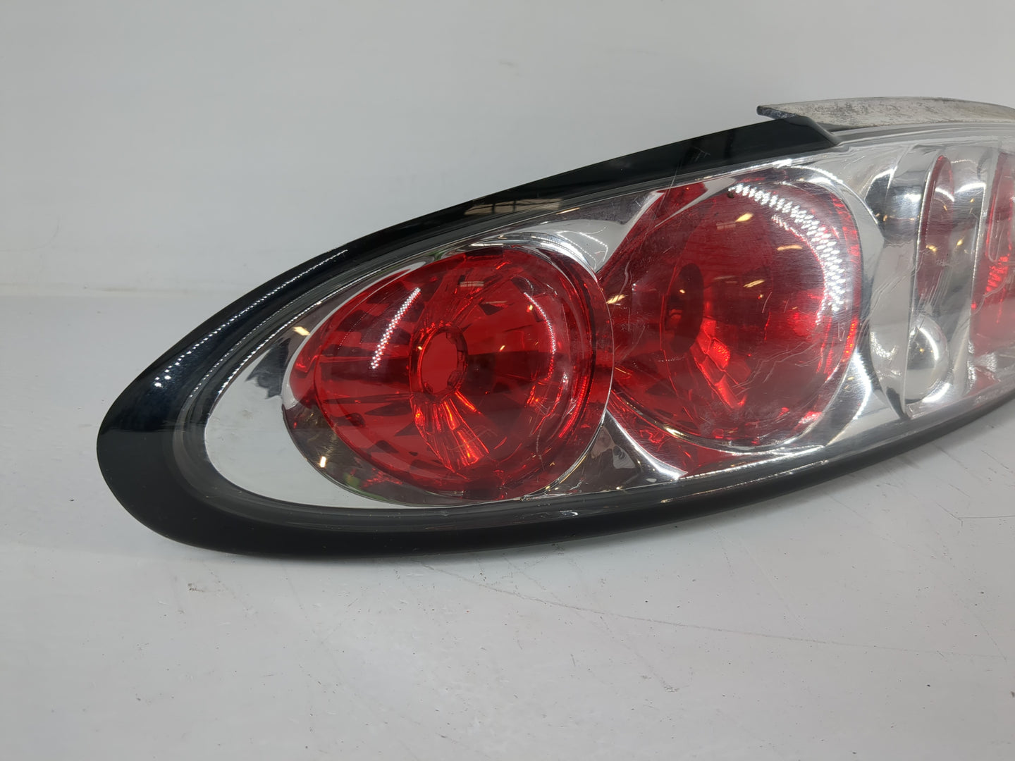1998-2002 Chevrolet Camaro Passenger Right Oem Head Light Headlight Lamp 1132151 - Oemusedautoparts1.com