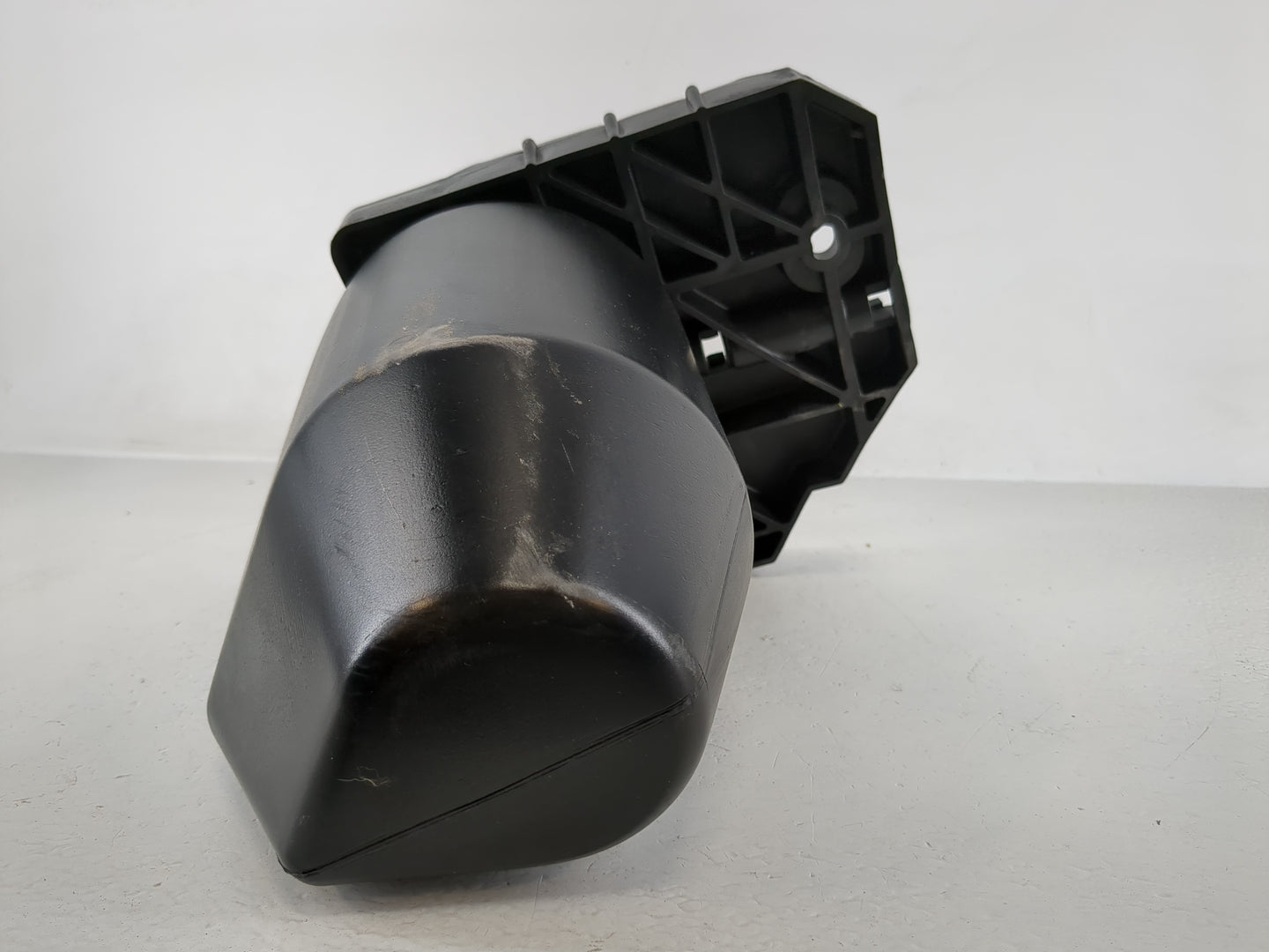 Chevrolet Camaro Windshield Washer Fluid Reservoir Bottle Oem - Oemusedautoparts1.com