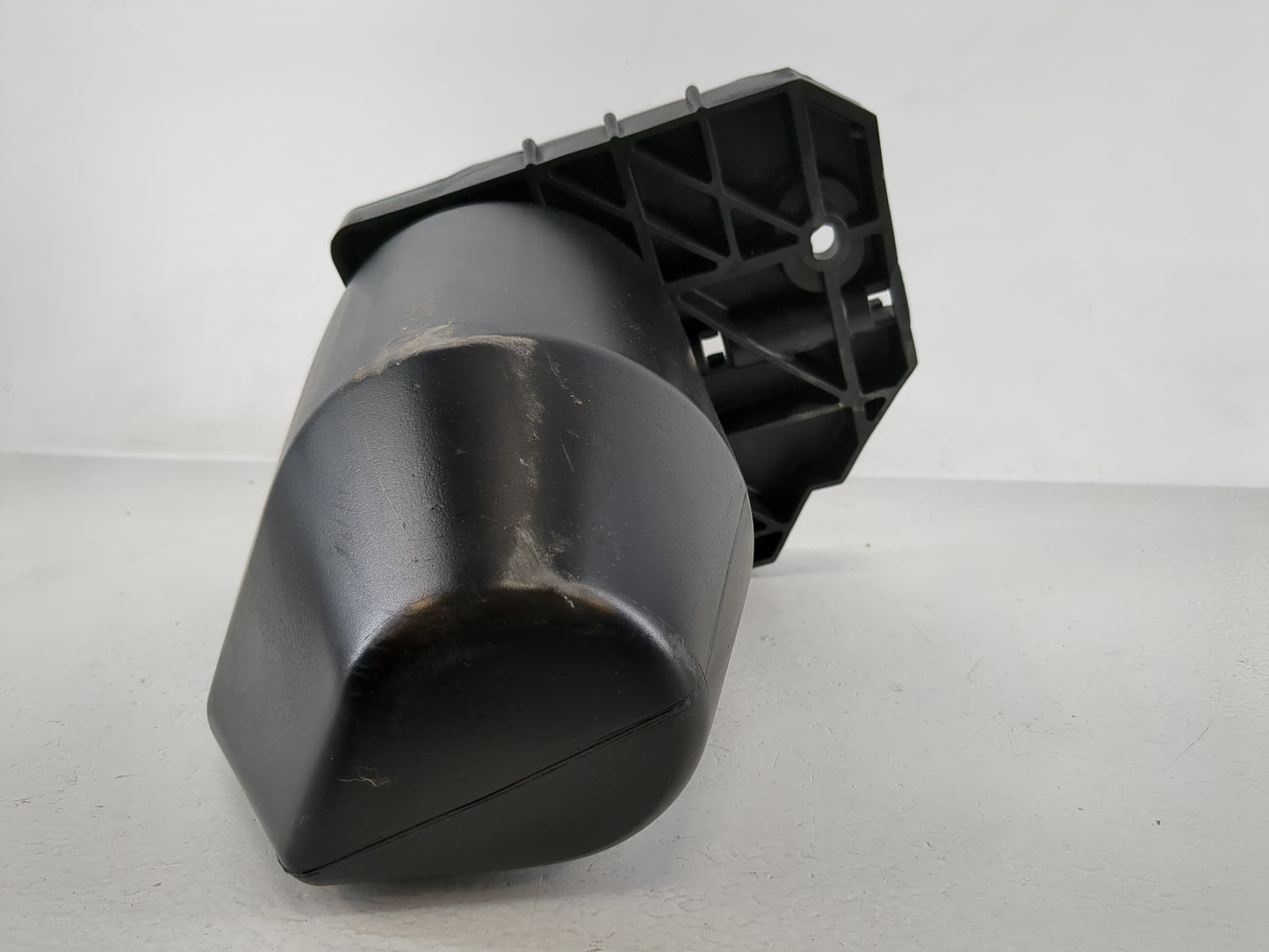 Chevrolet Camaro Windshield Washer Fluid Reservoir Bottle Oem - Oemusedautoparts1.com