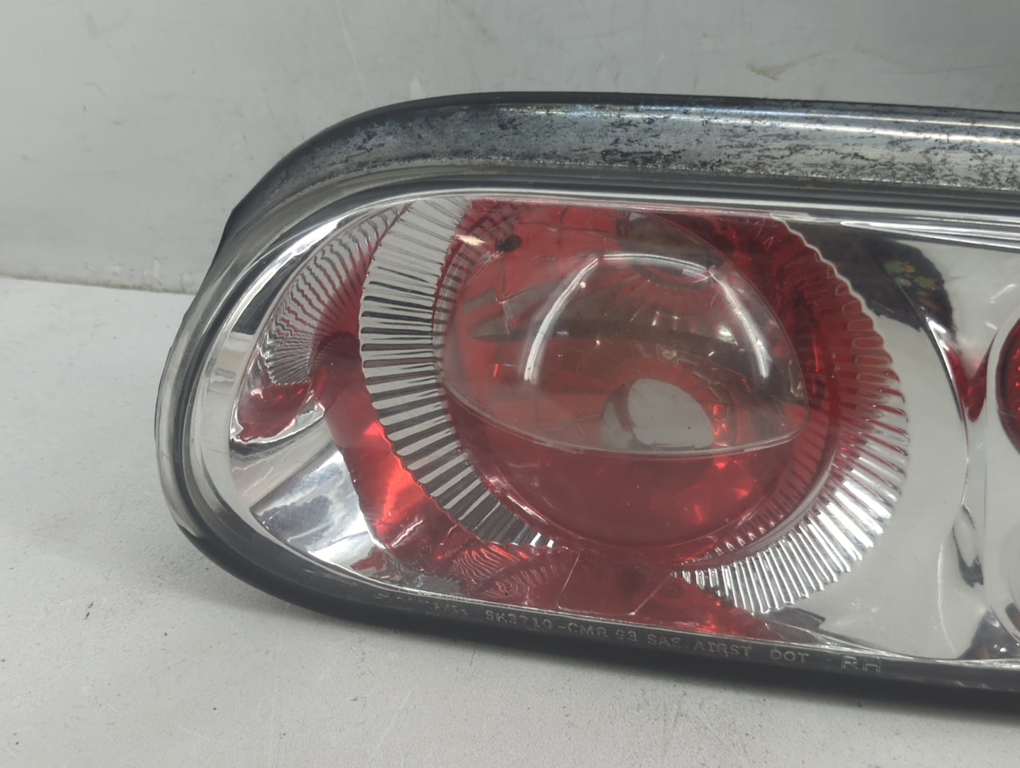 1997-2002 Chevrolet Camaro Tail Light Assembly Passenger Right OEM Fits Fits 1997 1998 1999 2000 2001 2002 OEM Used Auto Par