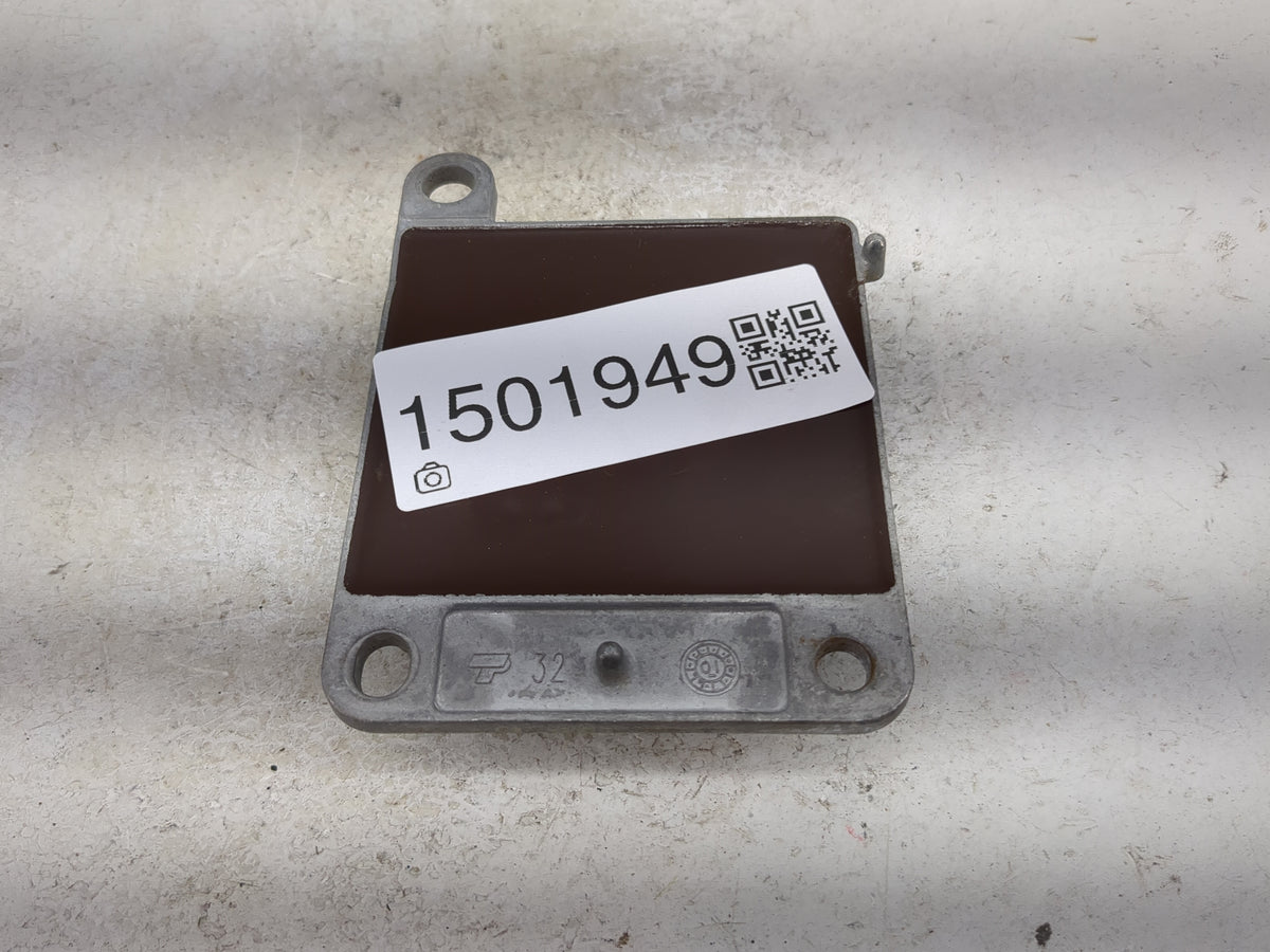 2001-2002 Chevrolet Camaro Safety Restraint Srs Airbag Control Module - Oemusedautoparts1.com