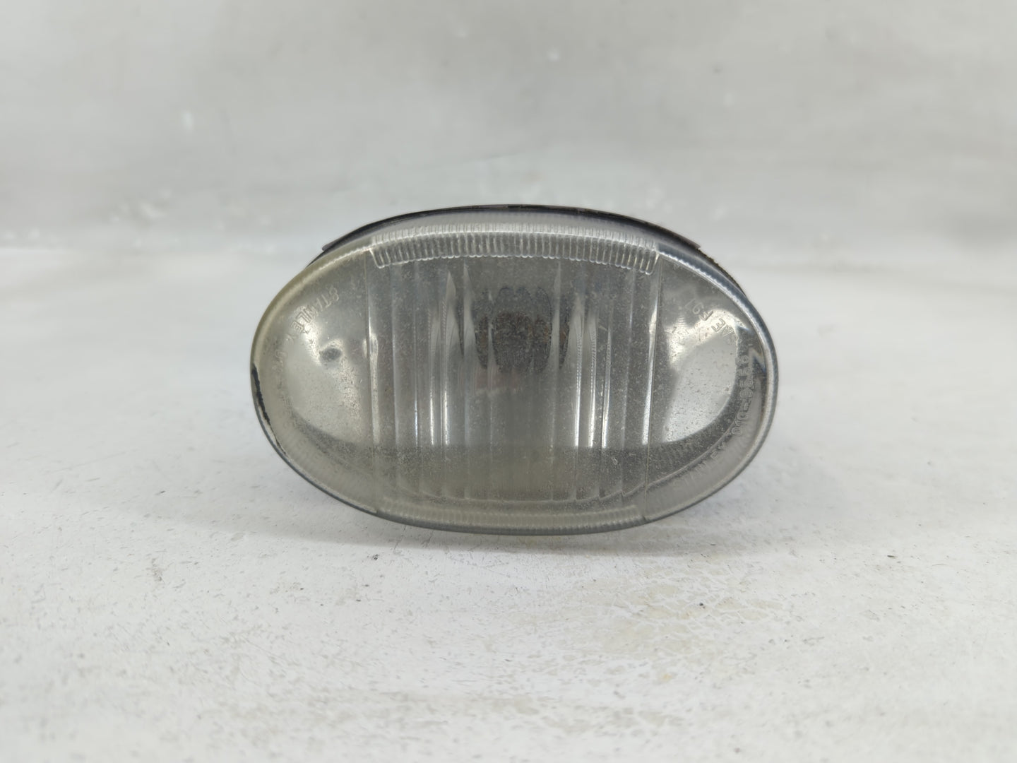 2000-2005 Chevrolet Cavalier Passenger Right Oem Front Light Lamp - Oemusedautoparts1.com