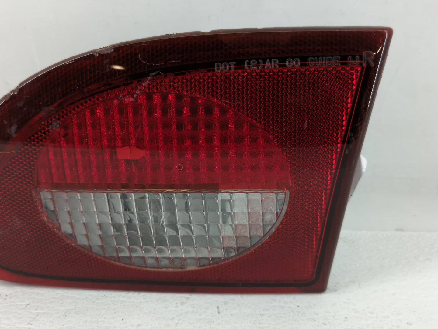 2000-2002 Chevrolet Cavalier Tail Light Assembly Passenger Right OEM P/N:16519344 Fits Fits 2000 2001 2002 OEM Used Auto Par