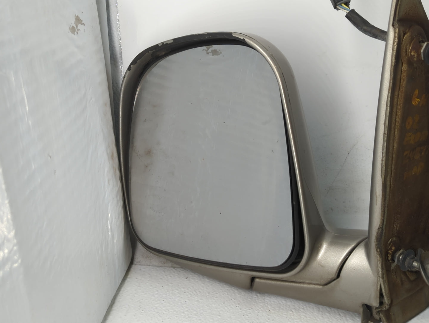1996-2002 Chevrolet Express 1500 Passenger Side View Mirror - Right Door Mirror OEM Used - Oemusedautoparts1.com