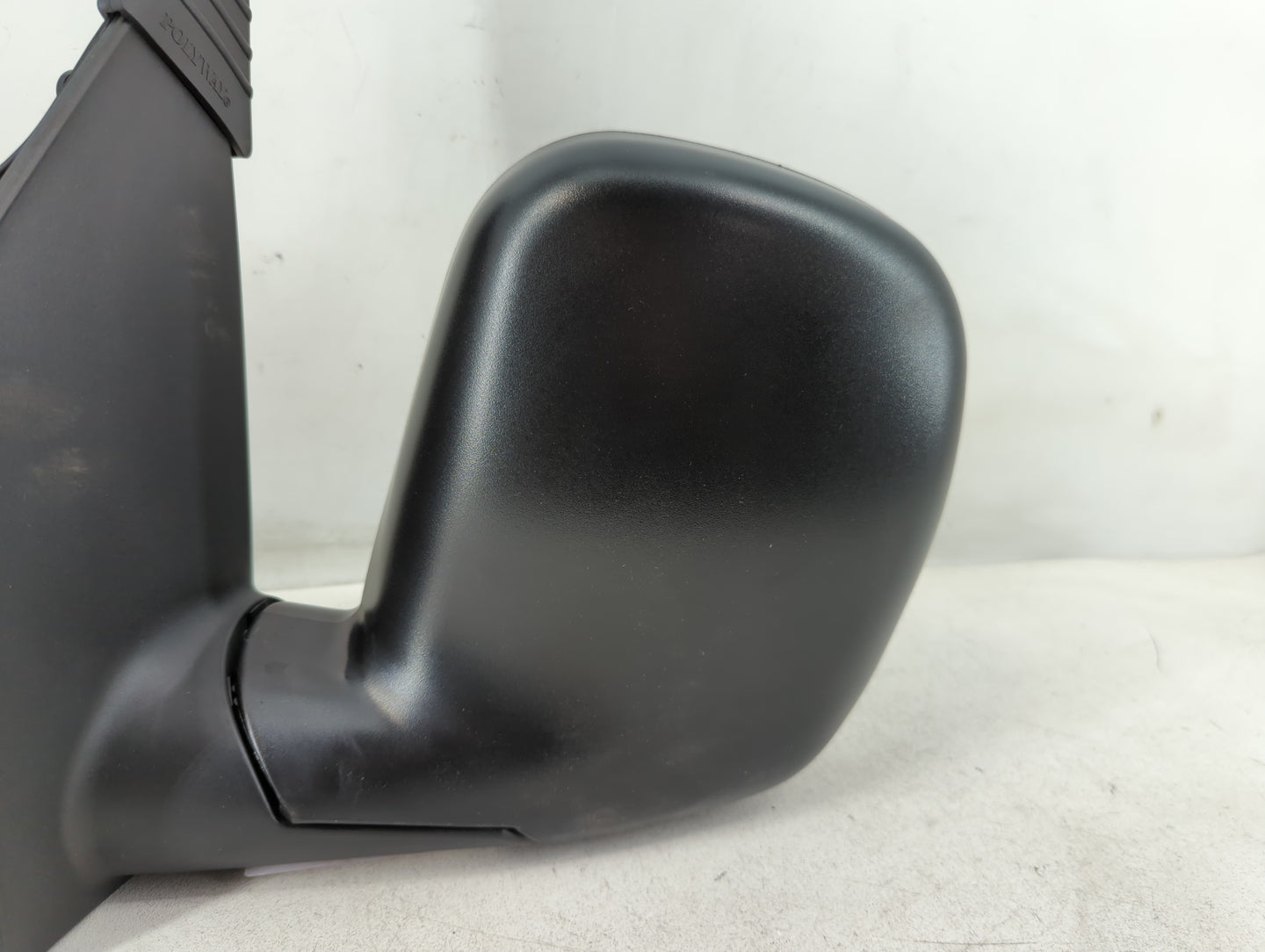1996-2002 Chevrolet Express 1500 Driver Side View Mirror - Left Door Mirror OEM Used - Oemusedautoparts1.com