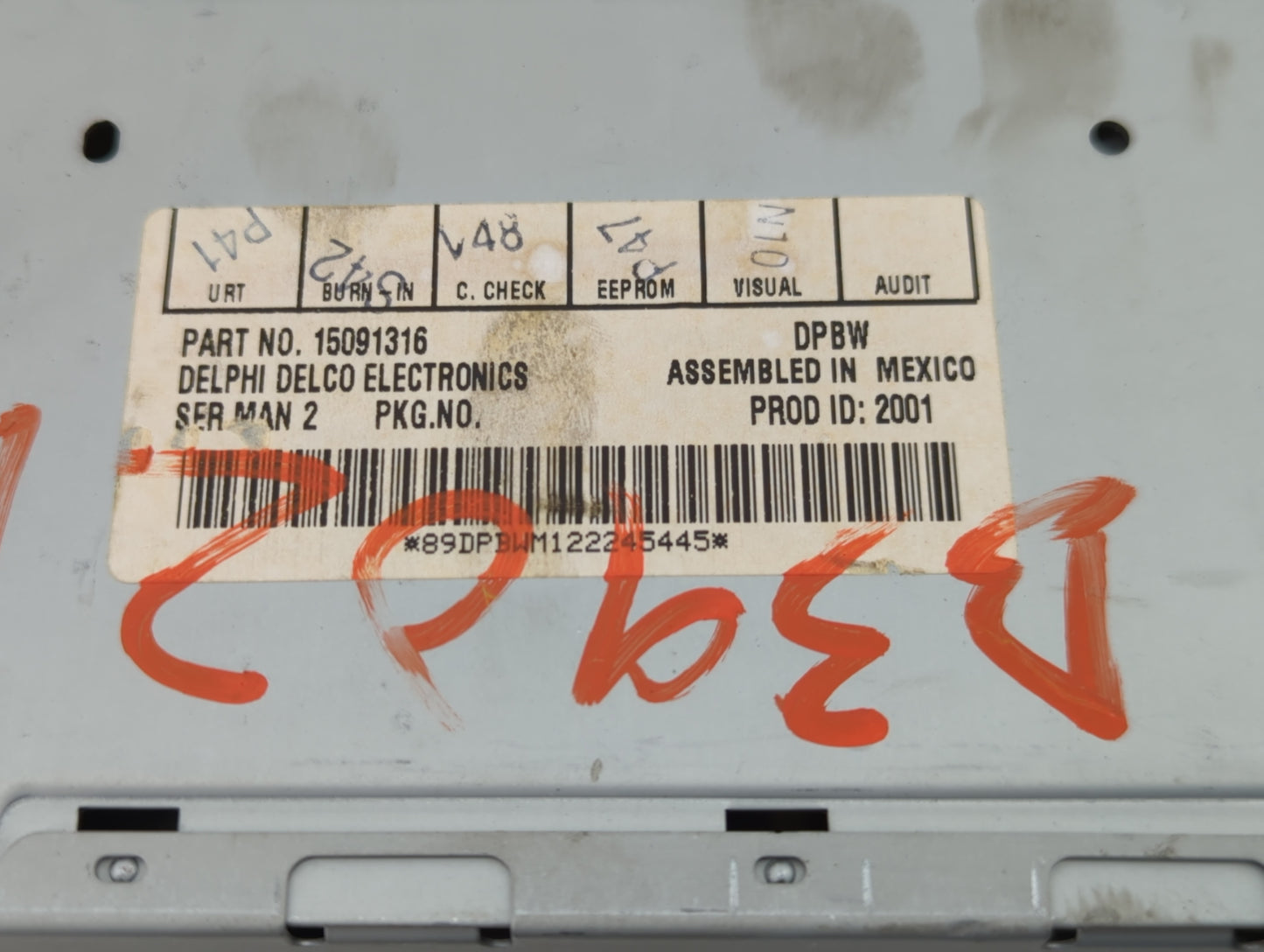 2001-2002 Chevrolet Express 2500 Radio AM FM Cd Player Receiver Replacement P/N:15091316 Fits Fits 2001 2002 2003 OEM Used A