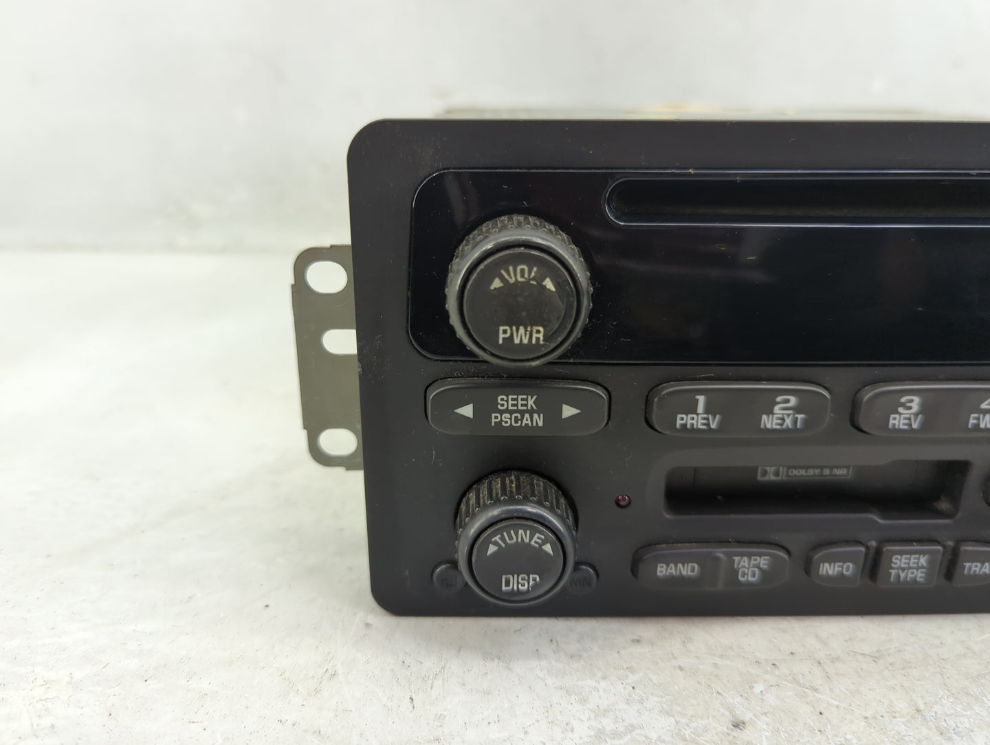2002-2005 Chevrolet Impala Radio AM FM Cd Player Receiver Replacement P/N:10324041 Fits Fits 2000 2002 2003 2004 2005 OEM Us