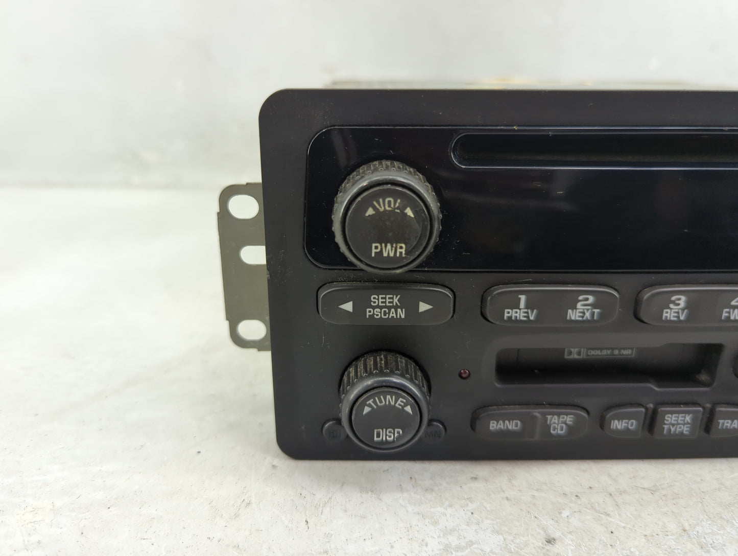 2002-2005 Chevrolet Impala Radio AM FM Cd Player Receiver Replacement P/N:10324041 Fits Fits 2000 2002 2003 2004 2005 OEM Us