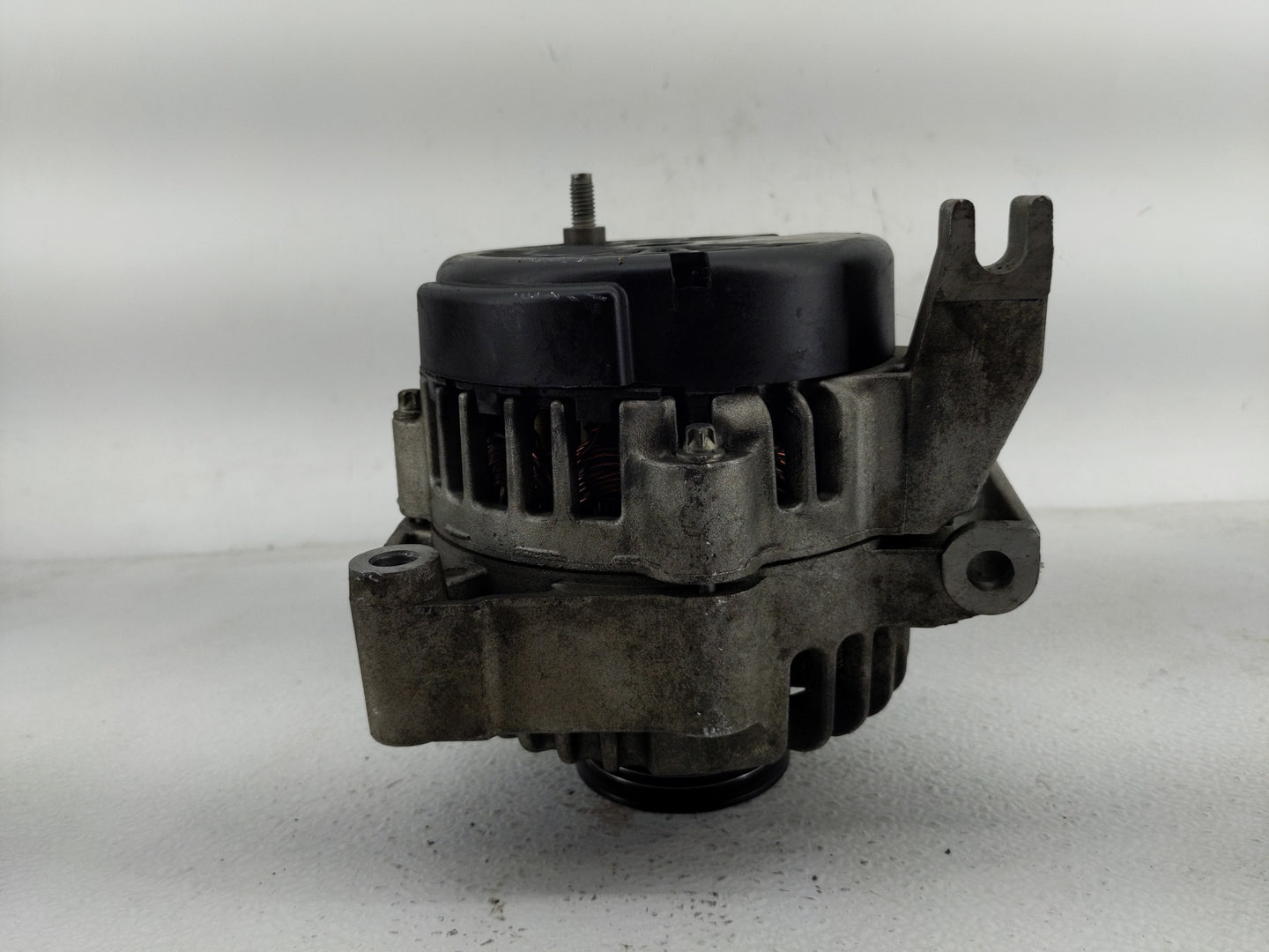 2002 Chevrolet Impala Alternator Replacement Generator Charging Assembly Engine OEM Fits OEM Used Auto Parts - Oemusedautopa