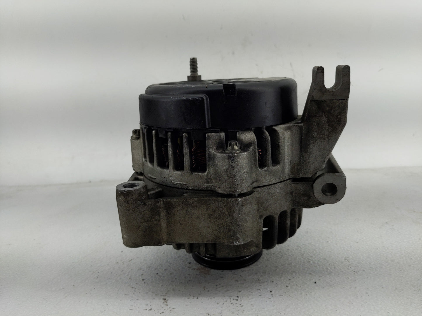 2002 Chevrolet Impala Alternator Replacement Generator Charging Assembly Engine OEM Fits OEM Used Auto Parts - Oemusedautopa