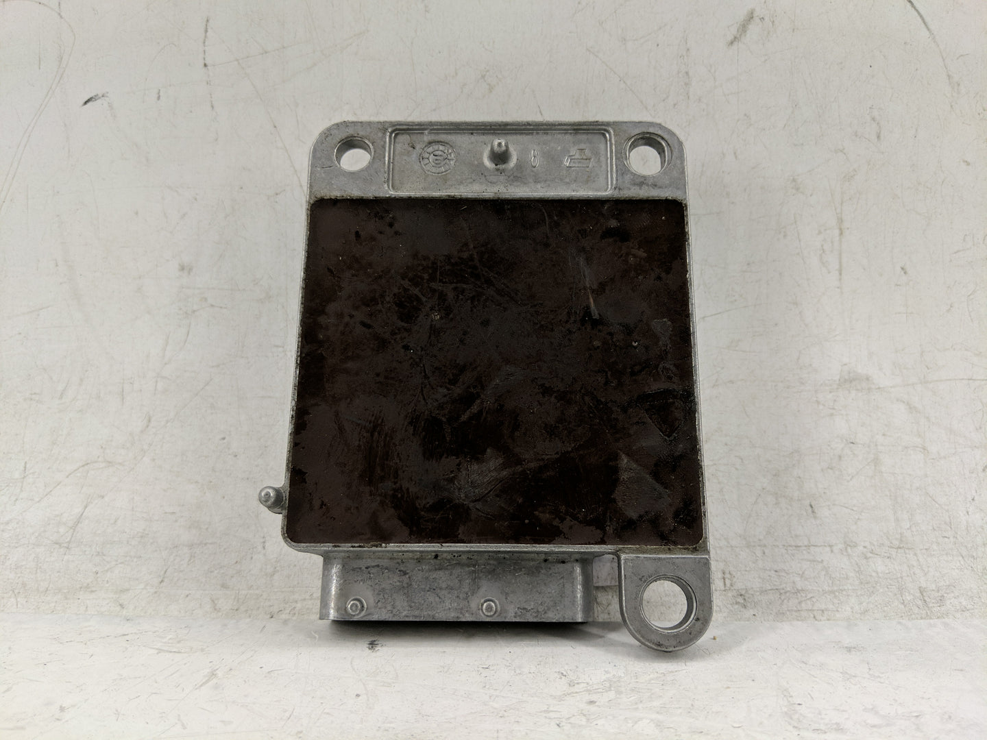 2001-2003 Chevrolet Impala Chassis Control Module Ccm Bcm Body Control - Oemusedautoparts1.com