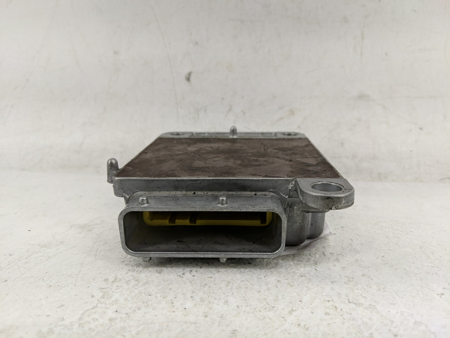 2001-2003 Chevrolet Impala Chassis Control Module Ccm Bcm Body Control - Oemusedautoparts1.com