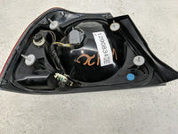 2000-2004 Chevrolet Impala Tail Light Assembly Passenger Right OEM P/N:16525262 Fits Fits 2000 2001 2002 2003 2004 OEM Used 