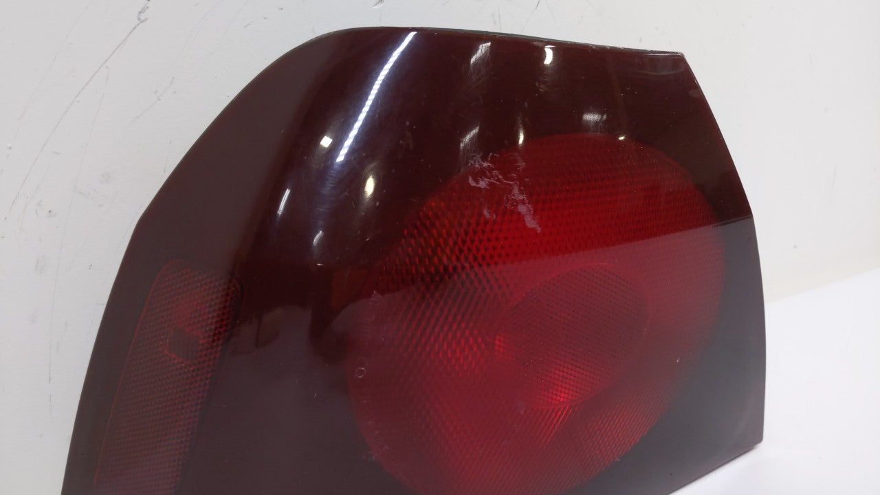 2000-2004 Chevrolet Impala Tail Light Assembly Driver Left OEM P/N:16525261 Fits Fits 2000 2001 2002 2003 2004 OEM Used Auto