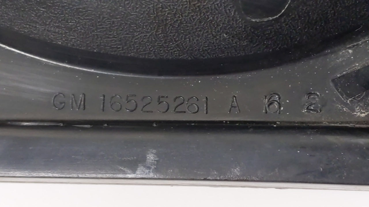 2000-2004 Chevrolet Impala Tail Light Assembly Driver Left OEM P/N:16525261 Fits Fits 2000 2001 2002 2003 2004 OEM Used Auto