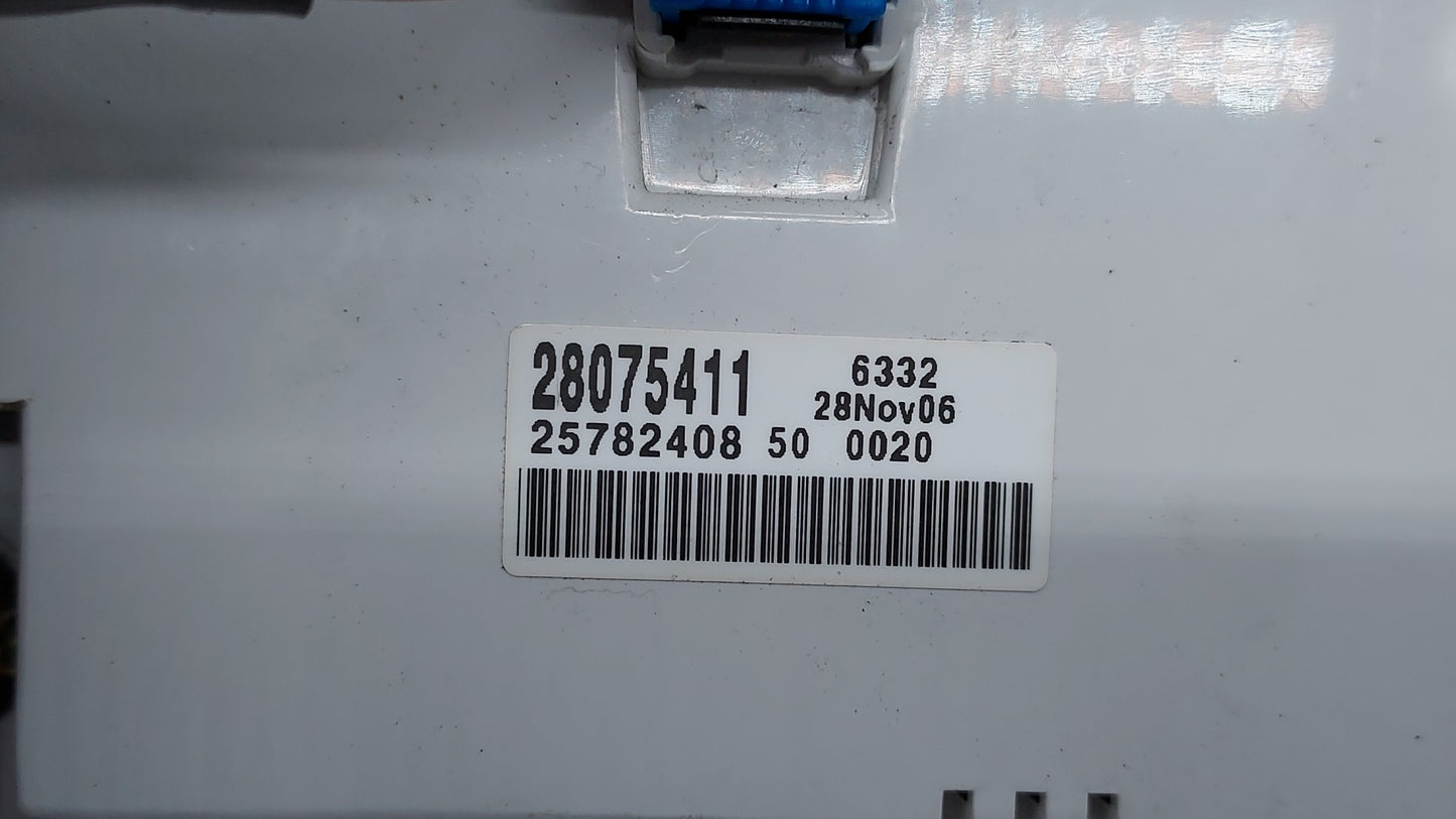 2002 Chevrolet Impala Climate Control Module Temperature AC/Heater Replacement P/N:28075411 Fits OEM Used Auto Parts - Oemus