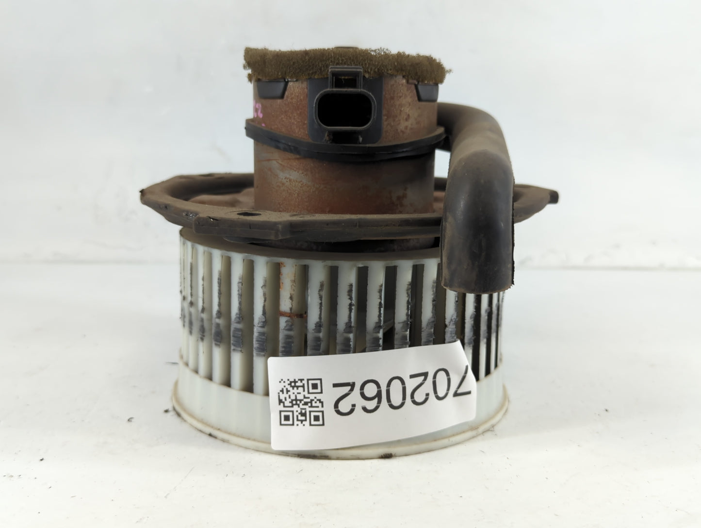 2001-2003 Chevrolet Impala Rear Heater AC Blower Motor P/N:52486469 Fits Fits 2000 2001 2002 2003 2004 2005 OEM Used Auto Pa