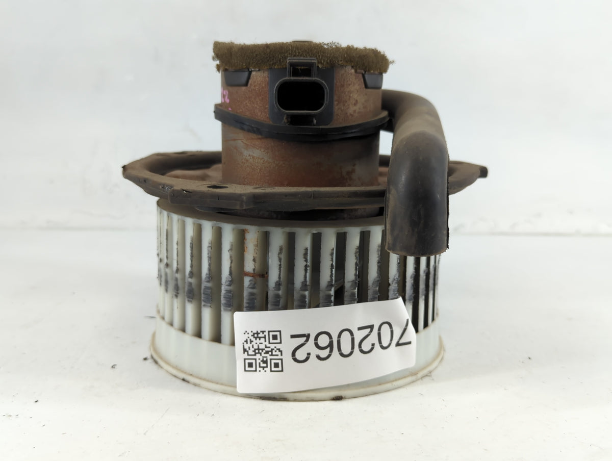 2001-2003 Chevrolet Impala Heater AC Blower Motor P/N:52486469 Fits Fits 2000 2001 2002 2003 2004 2005 OEM Used Auto Parts -