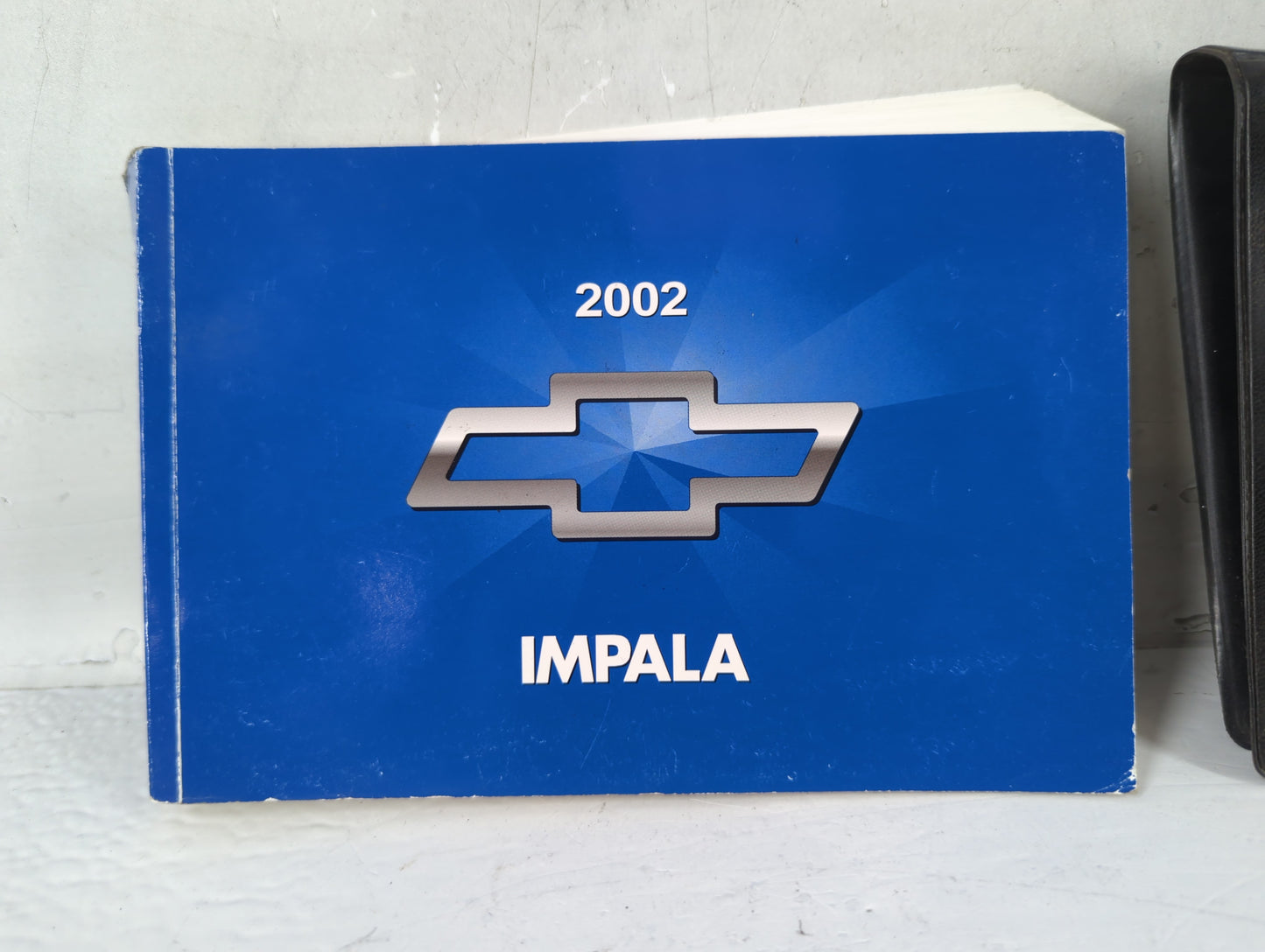 2002 Chevrolet Impala Owners Manual Book Guide P/N:10315383 OEM Used Auto Parts - Oemusedautoparts1.com
