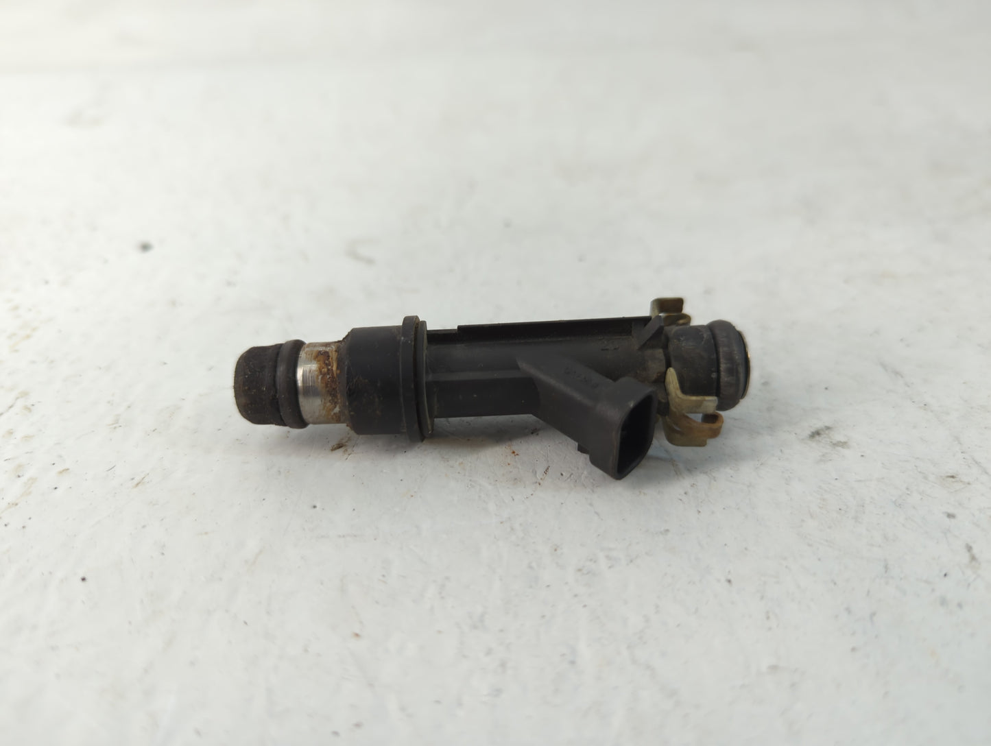 2002 Chevrolet Impala Fuel Injectors P/N:25323971 Fits OEM Used Auto Parts - Oemusedautoparts1.com