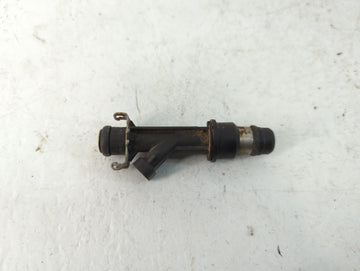 2002 Chevrolet Impala Fuel Injectors P/N:25323971 Fits OEM Used Auto Parts - Oemusedautoparts1.com
