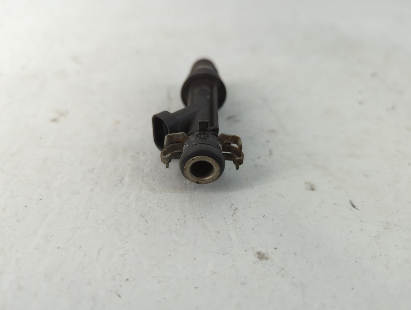 2002 Chevrolet Impala Fuel Injectors P/N:25323971 Fits OEM Used Auto Parts - Oemusedautoparts1.com