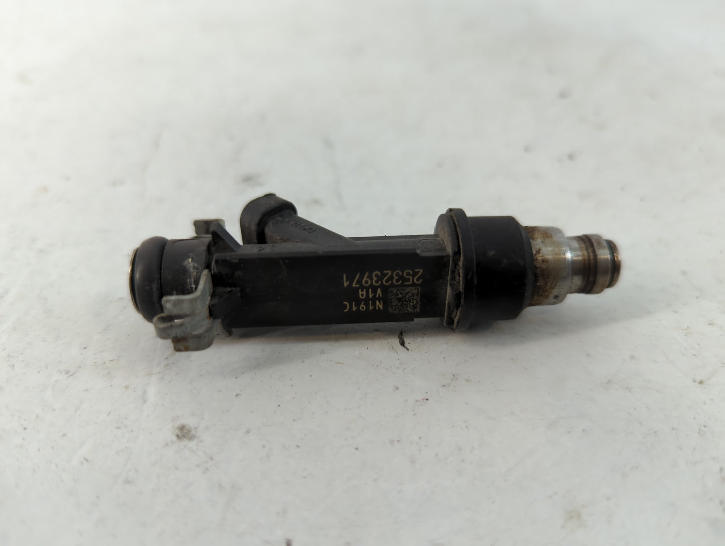 2002 Chevrolet Impala Fuel Injectors P/N:25323971 Fits OEM Used Auto Parts - Oemusedautoparts1.com