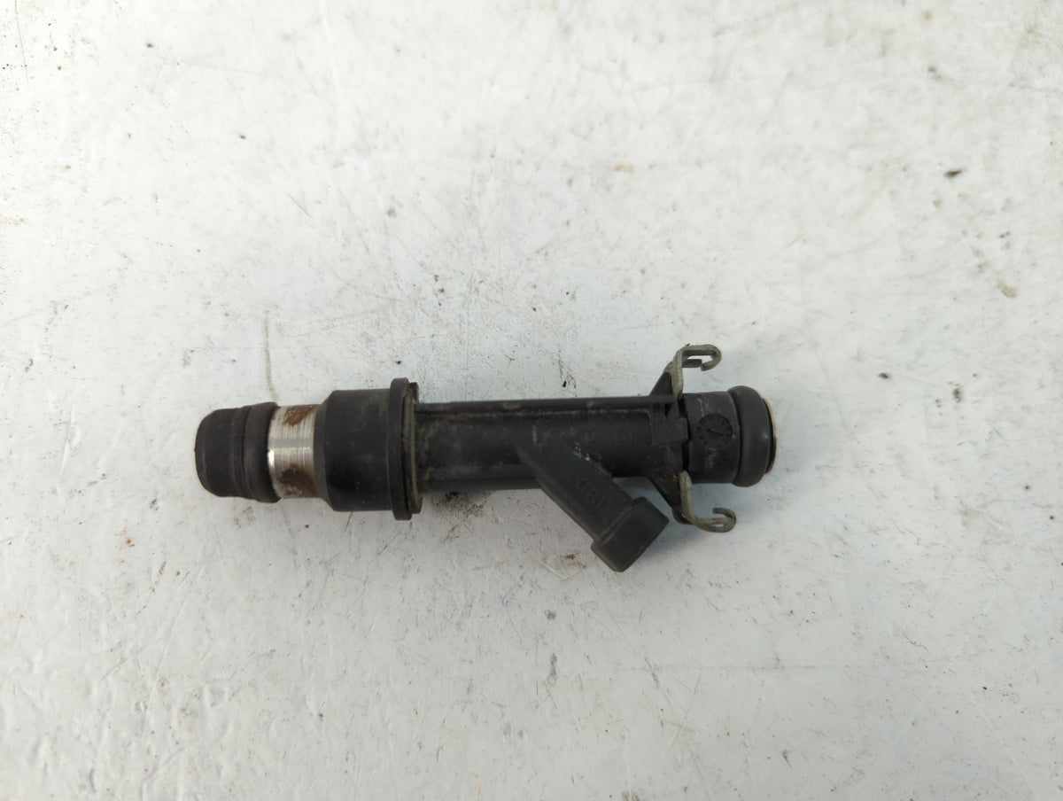 2002 Chevrolet Impala Fuel Injectors P/N:25323971 Fits OEM Used Auto Parts - Oemusedautoparts1.com