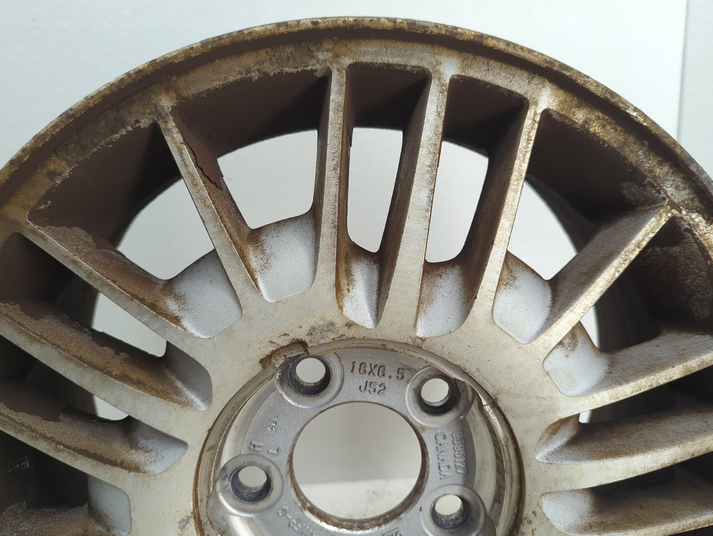 2002-2002 Chevrolet Impala Oem Wheel Rim 938060 - Oemusedautoparts1.com