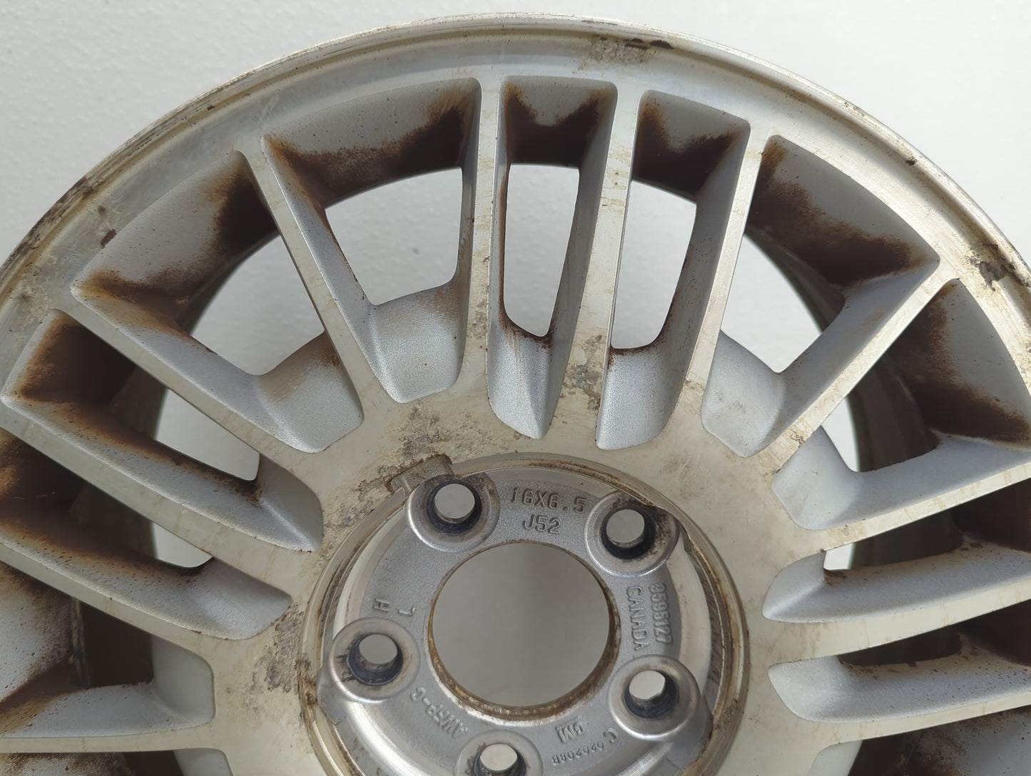 2002-2002 Chevrolet Impala Oem Wheel Rim 938061 - Oemusedautoparts1.com