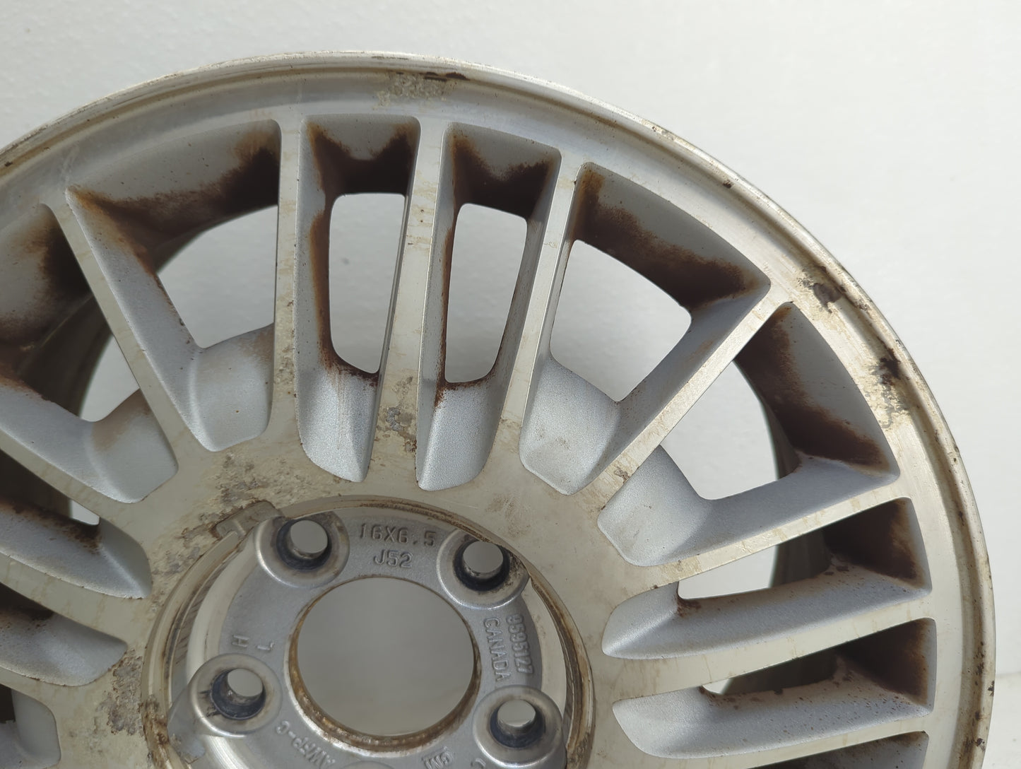 2002-2002 Chevrolet Impala Oem Wheel Rim 938061 - Oemusedautoparts1.com