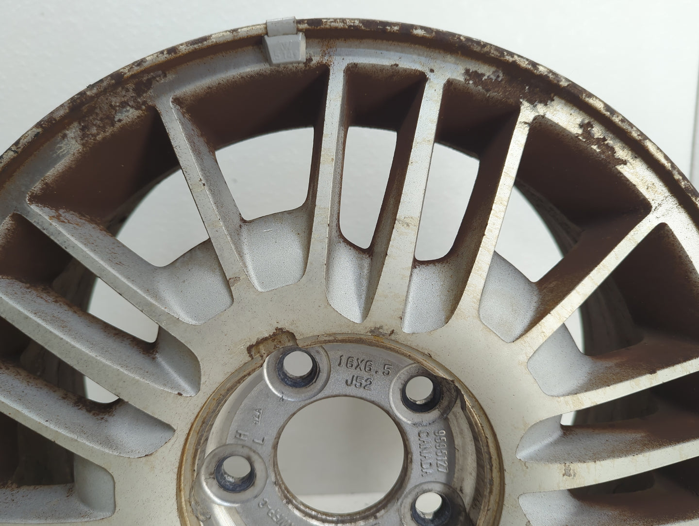 2002-2002 Chevrolet Impala Oem Wheel Rim 938062 - Oemusedautoparts1.com