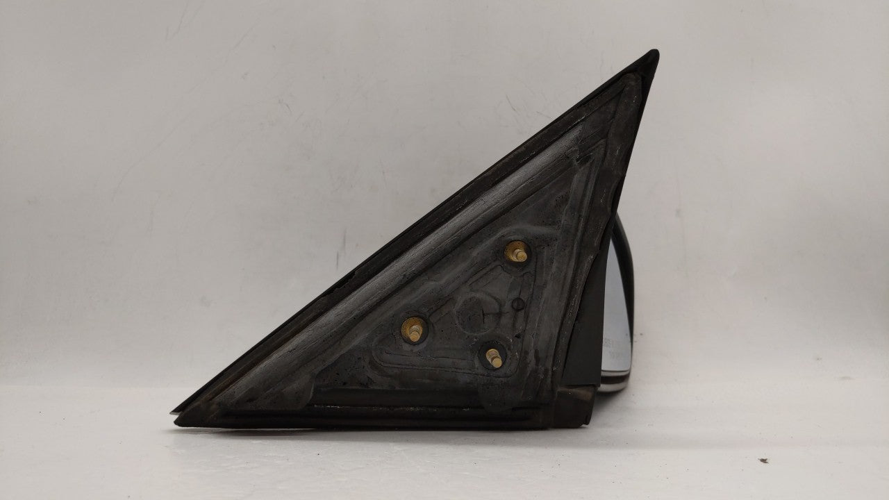 1997-2003 Chevrolet Malibu Passenger Right Side View Manual Door Mirror - Oemusedautoparts1.com