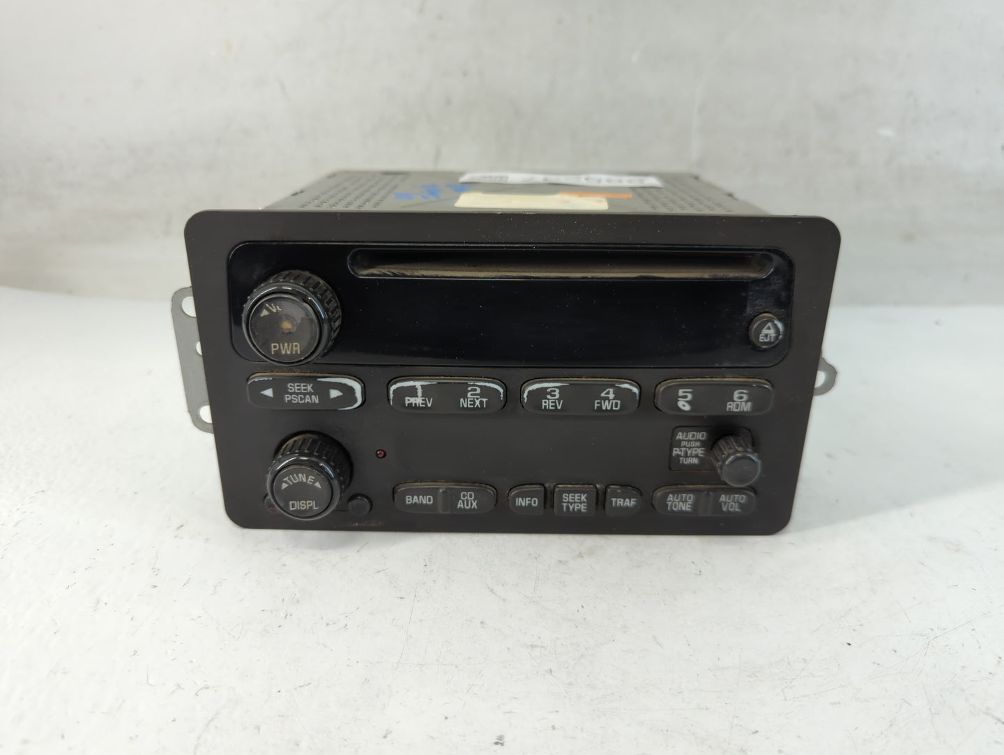 2002-2005 Chevrolet Monte Carlo Radio AM FM Cd Player Receiver Replacement P/N:10335223 Fits Fits 2002 2003 2004 2005 OEM Us