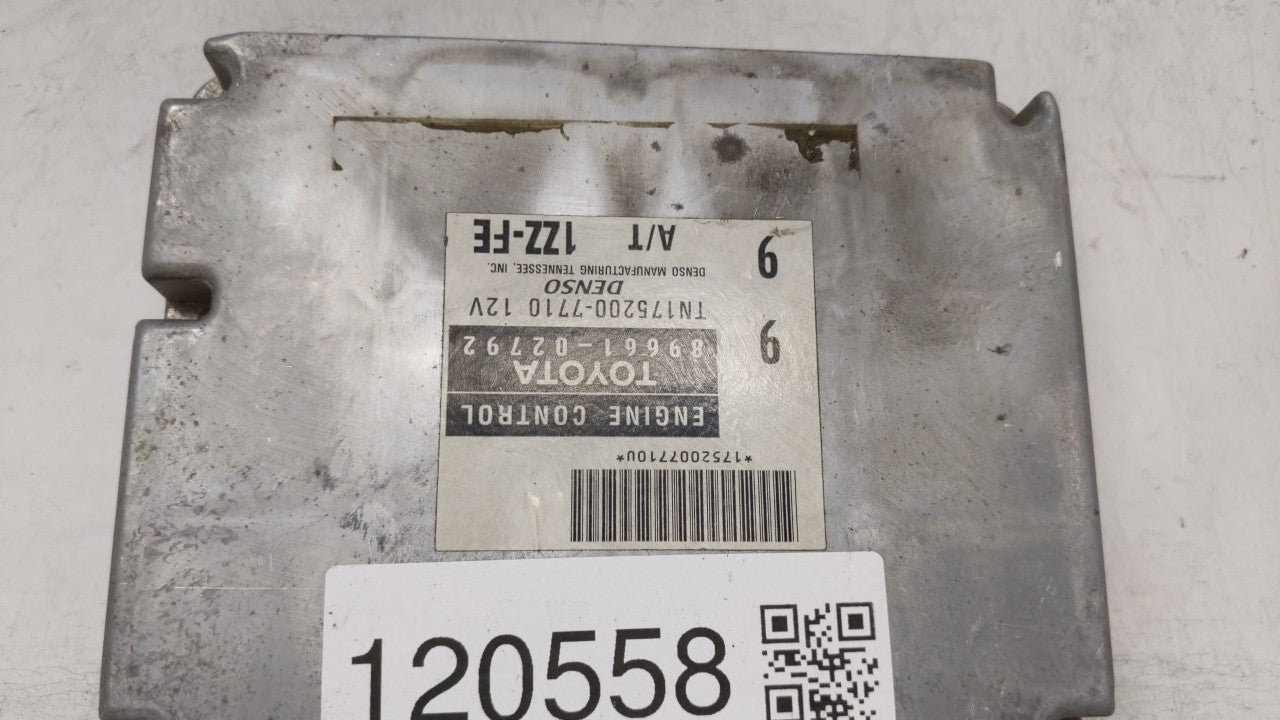 2001-2002 Chevrolet Prizm PCM Engine Control Computer ECU ECM PCU OEM P/N:89661-02792 Fits Fits 2001 2002 OEM Used Auto Part